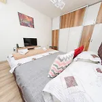 Square 公寓 斯科普里