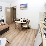 Square * 斯科普里