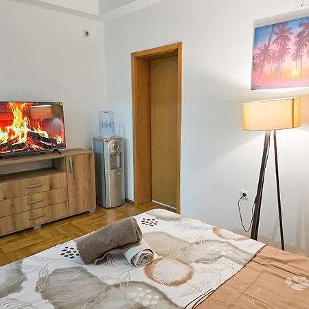 Square 公寓 斯科普里