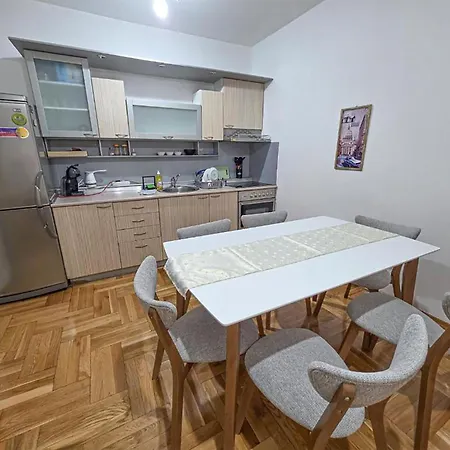 Square Apartamento *