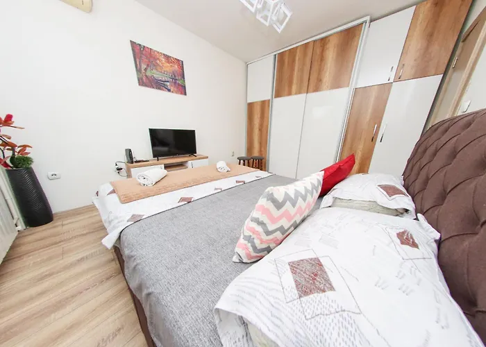 Square Apartment Skopje